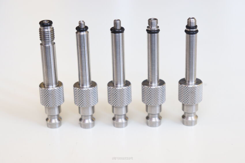 Vacuum bleeding adapters